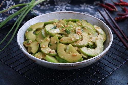 拌着吃的瓜什么瓜,拌着吃的瓜，探寻各色瓜果的清爽魅力